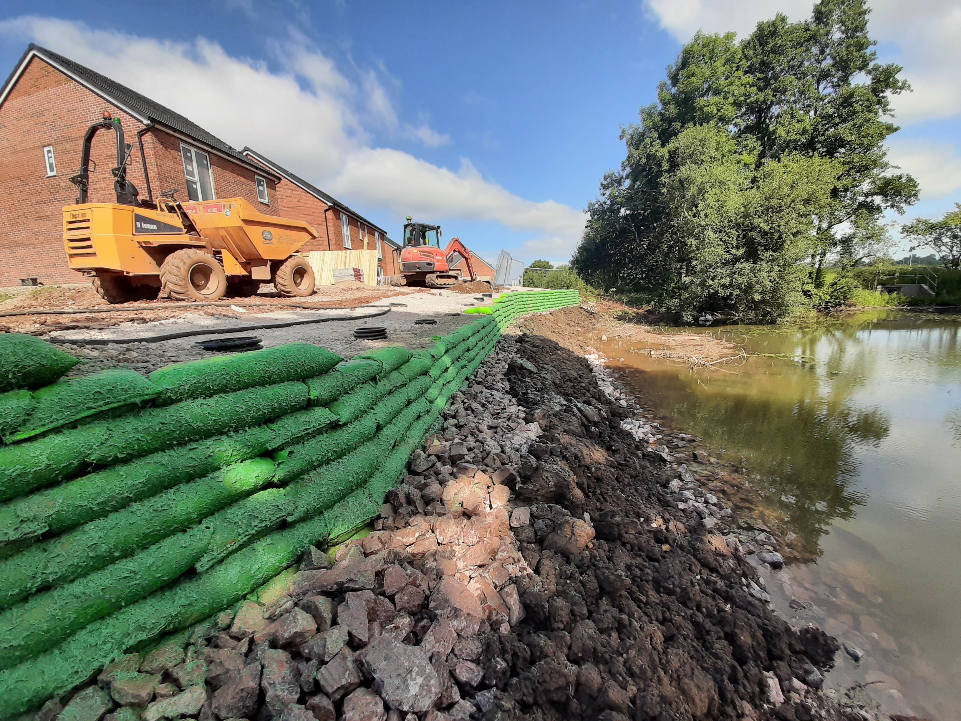 GeoGrow goes Green with Rootlok