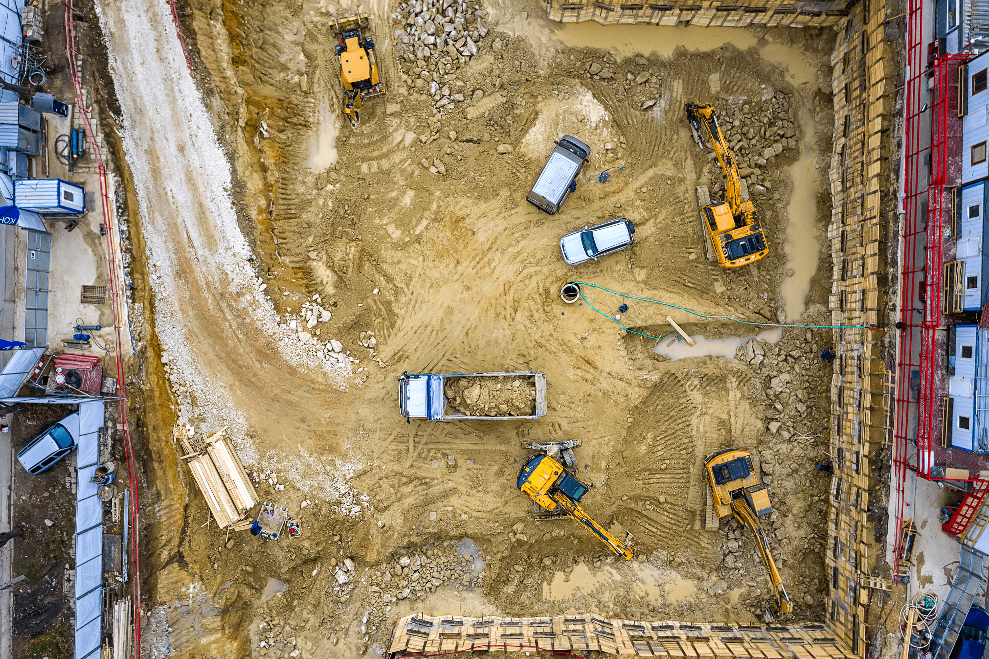 Construction site utilising waste management strategies to cut down on waste 